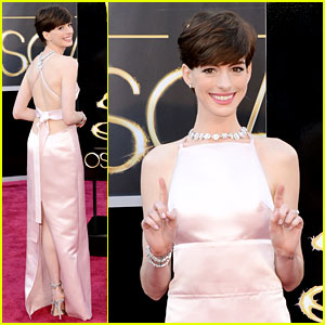 anne-hathaway-oscars-2013-red-carpet