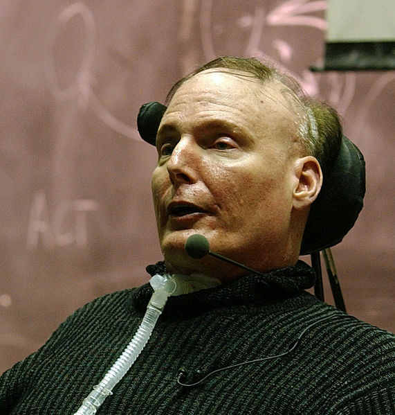 571px-Christopher_Reeve_MIT_cropped