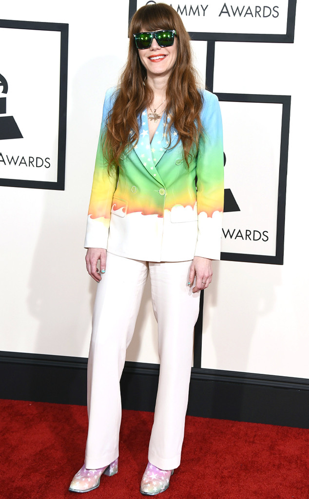 rs_634x1024-150208162028-634.Jenny-Lewis-grammy-awards-020815