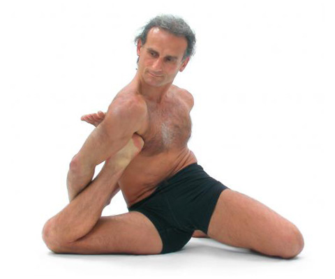 Yoga-Dandasana