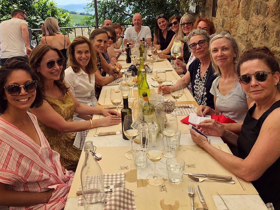 35427394_1835997119756102_1617085874485329920_n