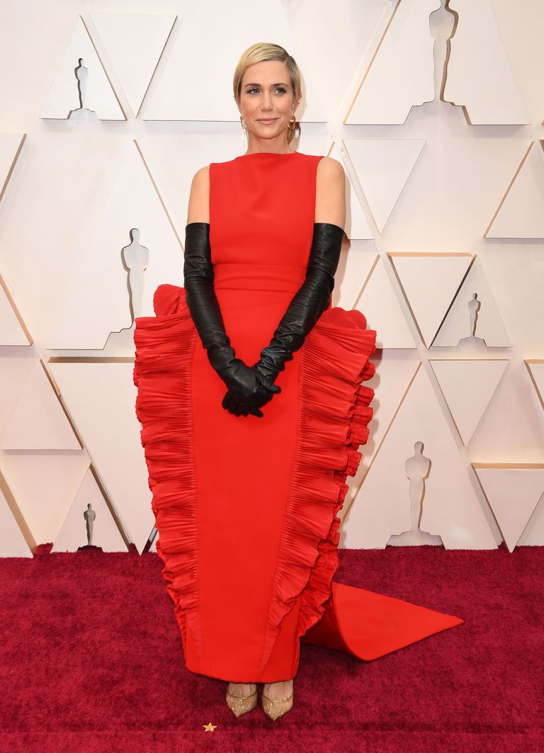 actress-kristen-wiig-arrives-for-the-92nd-oscars-at-the-news-photo-1581304765